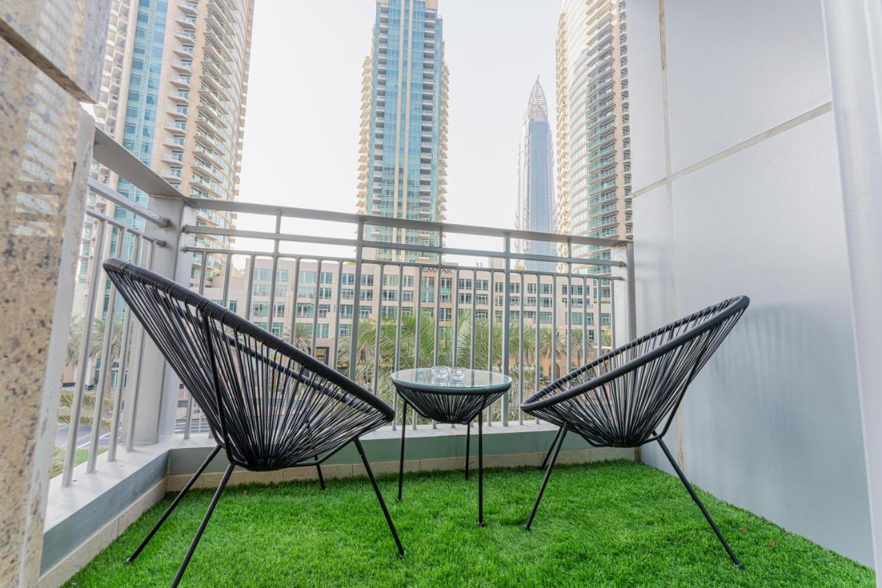 First Class Studio With Dubai Downtown Boulevard View Leilighet Eksteriør bilde